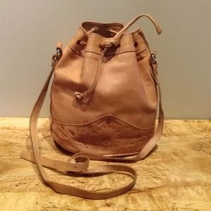 "American West" Bucket Bag